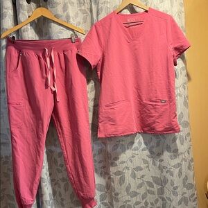 Figs Bright Pink Scrub Set